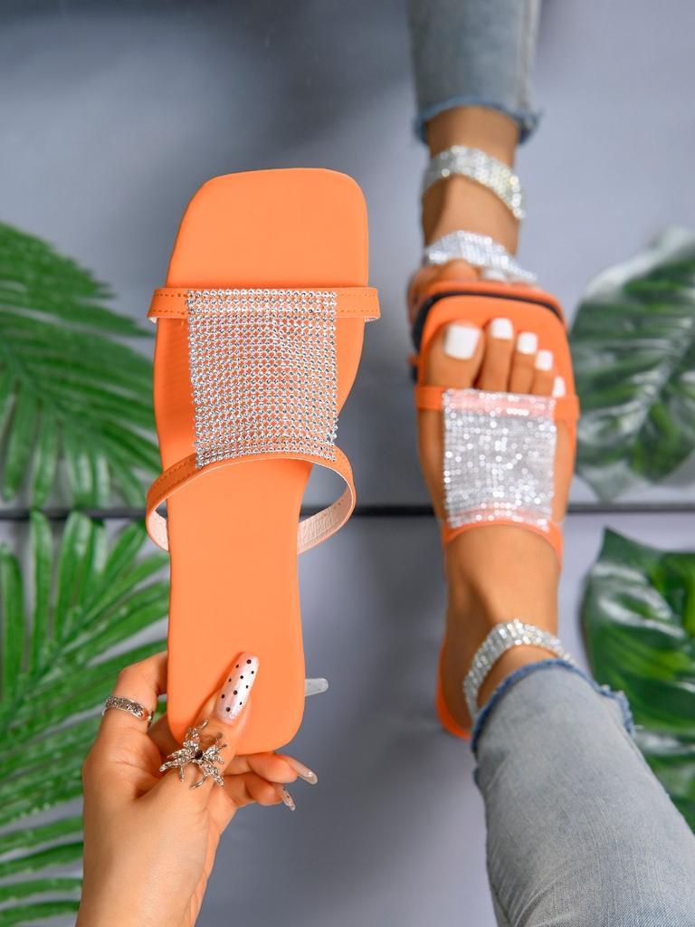 Fashion Internet Celebrity Ladies Flat Slippers New Starry Colorful Rhinestones Fashion Word with Outdoor Leisure Beach Summer Slippers