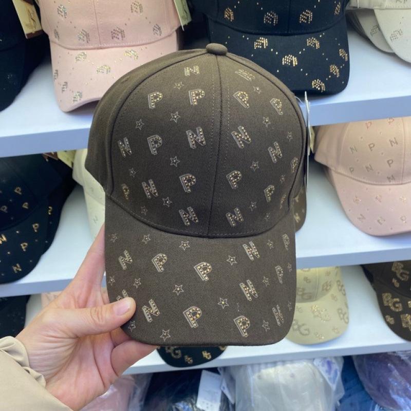 Trendy Baseball Caps For Men And Women, Hot Diamonds And Burning Flowers, Universal Fashion And Versatile Outdoor Leisure Hard Top Cap
