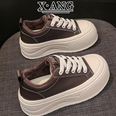 Женская обувь – Кроссовки