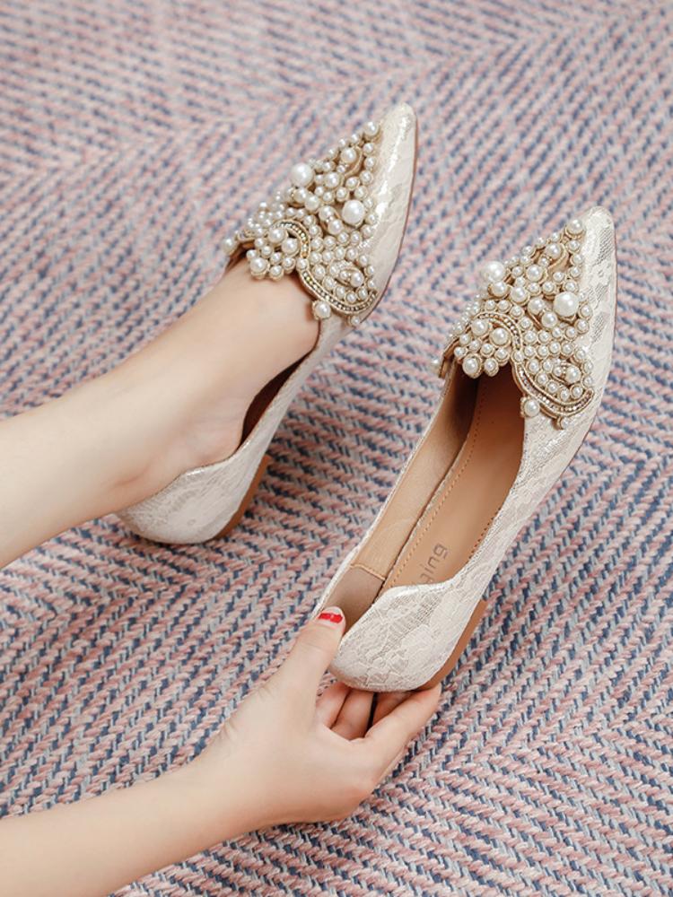 Fashion Shoes Women 2025 Designer Beads Wedding  Lace Embroider Flats Woman Ballerina Pointed Toe Pearl Loafers Sneakers Plus Size