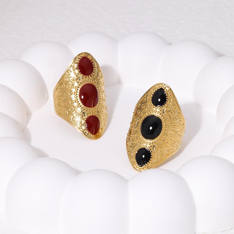 Открытое кольцо из нержавеющей стали с покрытием из 18-каратного золота: Простой, универсальный, нишевый дизайн, стойкий к выцветанию титановый стальной корпус.