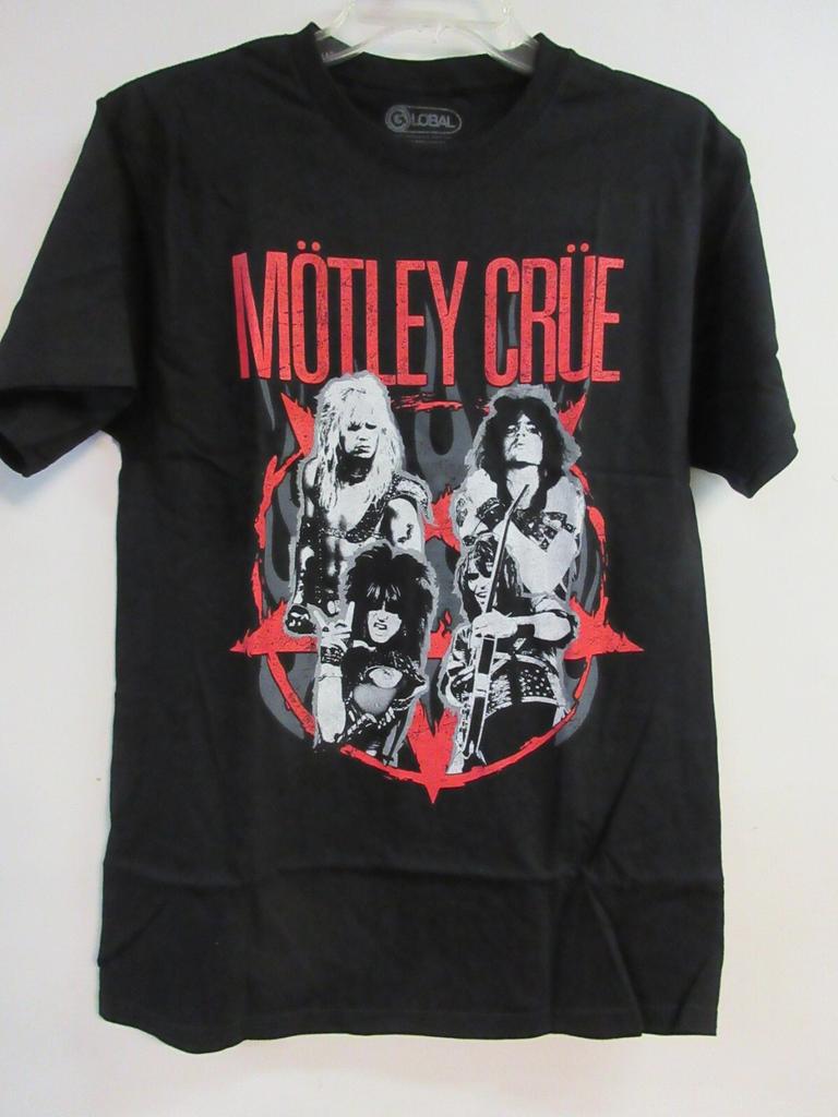 Motley Crue Official Merch 2022 Band Concert Music T-Shirt Medium