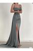 Женское атласное облегающее вечернее платье макси длины с разрезом на бретелях