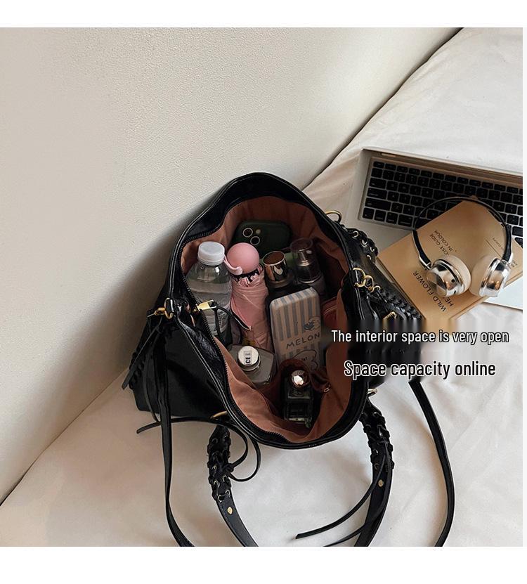 Women's Retro Large-Capacity Shoulder Tote - European & American Style Versatile Handbag with Drawstring