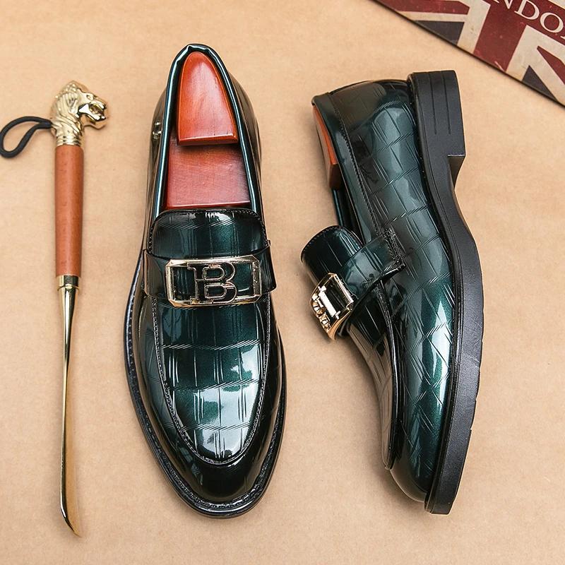 Men's Business Shoes Man Male Patent Leather Pattern Mens Oxfords Dress Loafers Wedding Party Shoes for Men Size 38-45 Men Flats