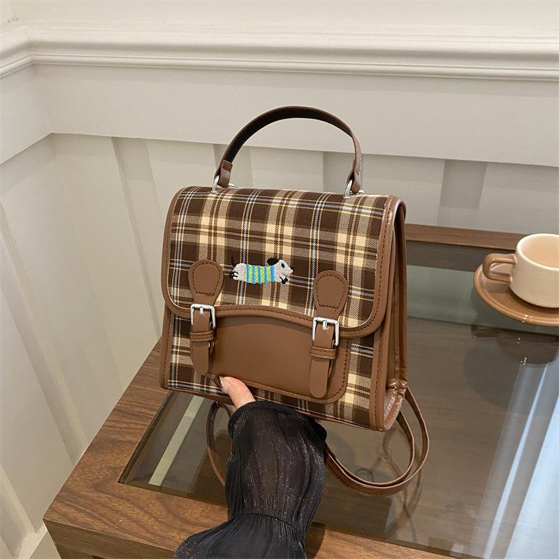 Новая стильная женская сумка через плечо женская сумка вышитый ретро рюкзак ниша милый мультфильм сумка через плечо женская