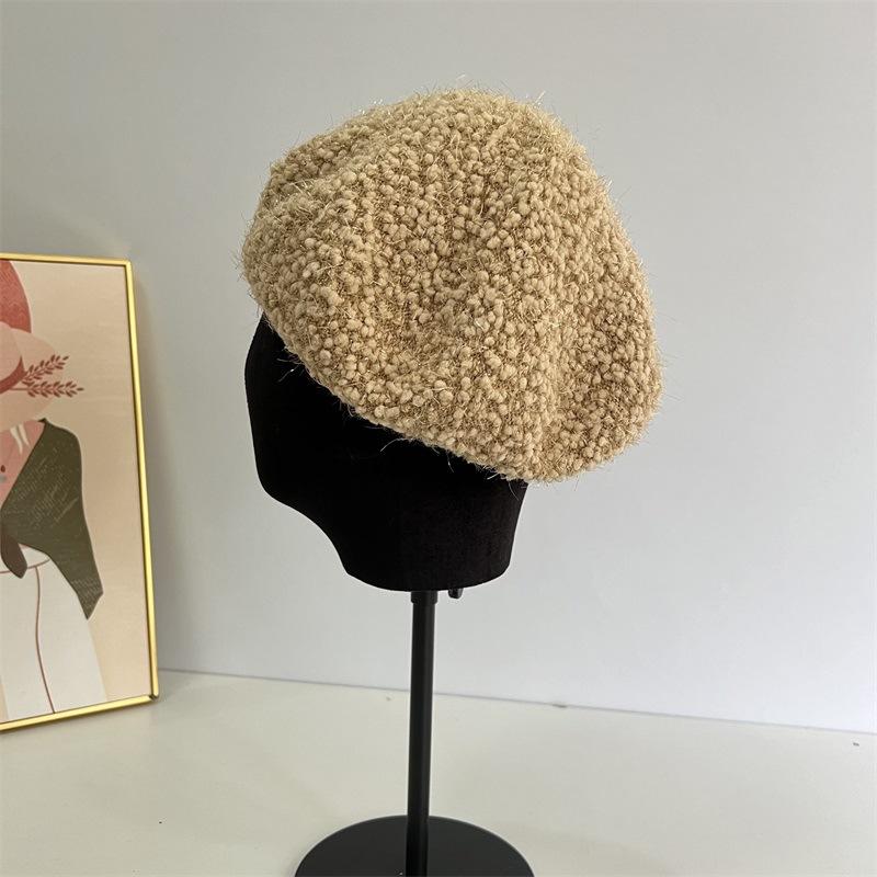 Trendy Shiny Peacock Yarn Beret Female British Retro Bud Hat Versatile Face Small Knitted Painter Hat