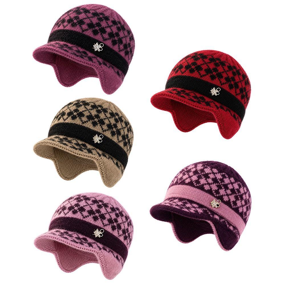 Fleece Lined Peaked Winter Hat Windproof Earflap Hat Comfortable Beanie Hat Elderly Women