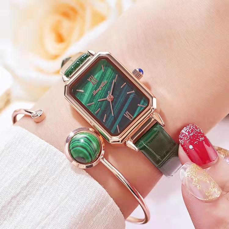 Small Green Watch Genuine Light Luxury Niche Watch Women'S Student Simple Temperament Small Dial Watch Waterproof