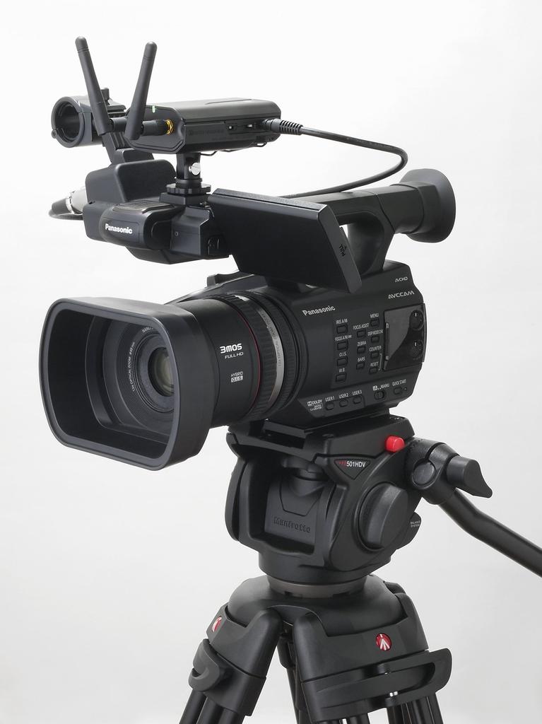 Система крепления петличного микрофона на камеру Audio-Technica ATW-1701/L