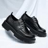 Новые модные весенние мужские кожаные туфли на плоской подошве в британском стиле, дышащие мужские деловые туфли с круглым носком и толстой подошвой