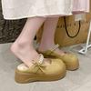 Жемчужная фея ветряная сумка голова полушлепанцы женская уличная обувь 2025 лето новая толстая подошва увеличение высоты Мэри Джейн крутые шлепанцы