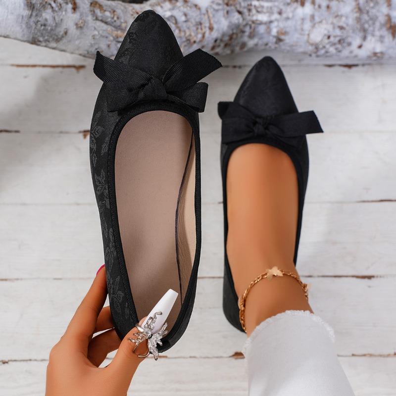 Women's Shoes 2024 Slip On Women's Flats Casual Daily Flats Women Butterfly-knot Pointed Toe Soft Bottom Plus Size Shoes Women