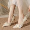 Fashion Elegant Flower String Bead Decoration Pumps Women Comfortable Pointed Toe Satin Brand Designer Shoes Fashion Wedding Bridal Shoe