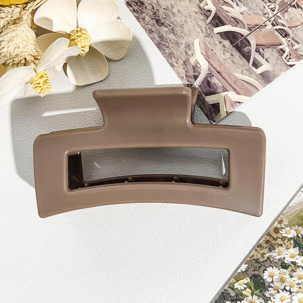 8.5cm Matte Korean Style Square Hair Clip: Elegant Half-Up Shark Clip for Women's New Updo Hair Styling