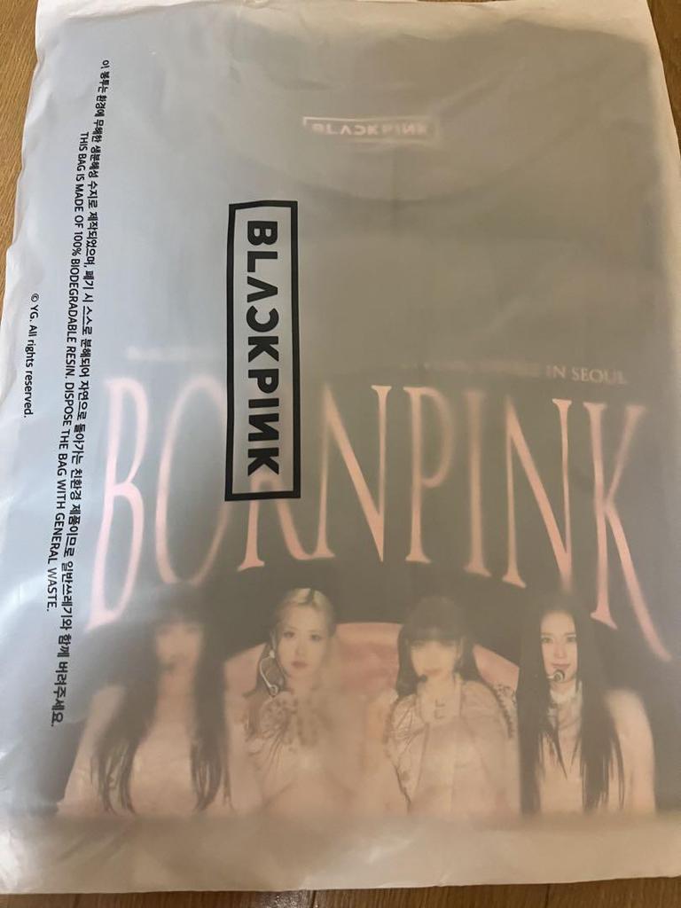 [USED] BLACKPINK T-shirt Seoul Concert Tour Final