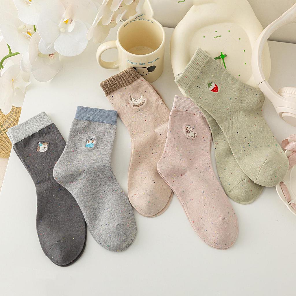Women's Tide Style Autumn Puppy Embroidery Mid-Calf Socks - Cute Cartoon Bear Design
