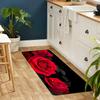 Красивый напольный коврик для кухни с красной розой — нескользящий, маслостойкий, водонепроницаемый, можно стирать в машине и водопоглощающий