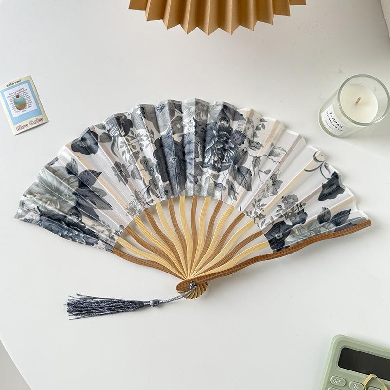 Chinese Japanese Style Silk Fan Folding Fan Wedding Fan Art Gifts Dance Hand Fan Vintage Bamboo Folding Hand Held Flower Fan