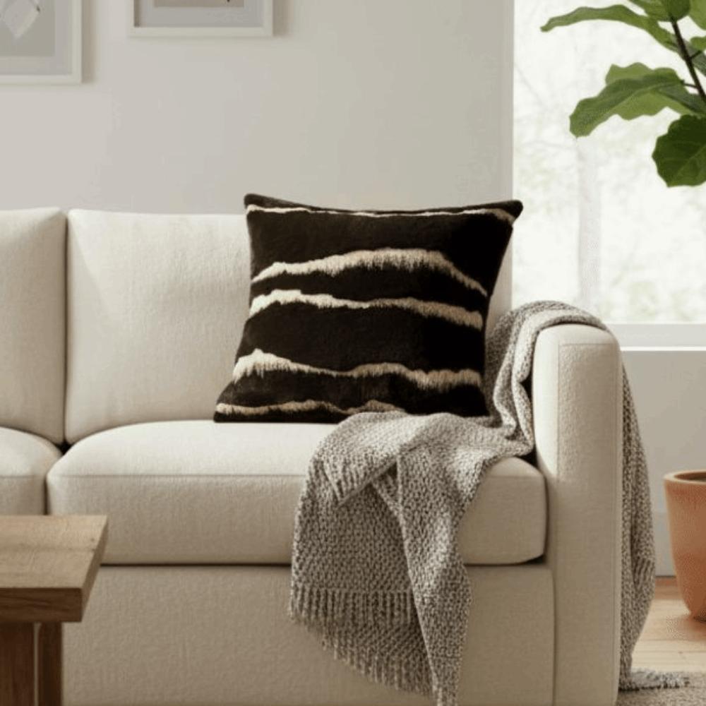 French Retro Throw Pillow Cover Soft Luxury Stamping Cushion Cover Skin-friendly Thickened Lumbar Pillow Cover Living Room