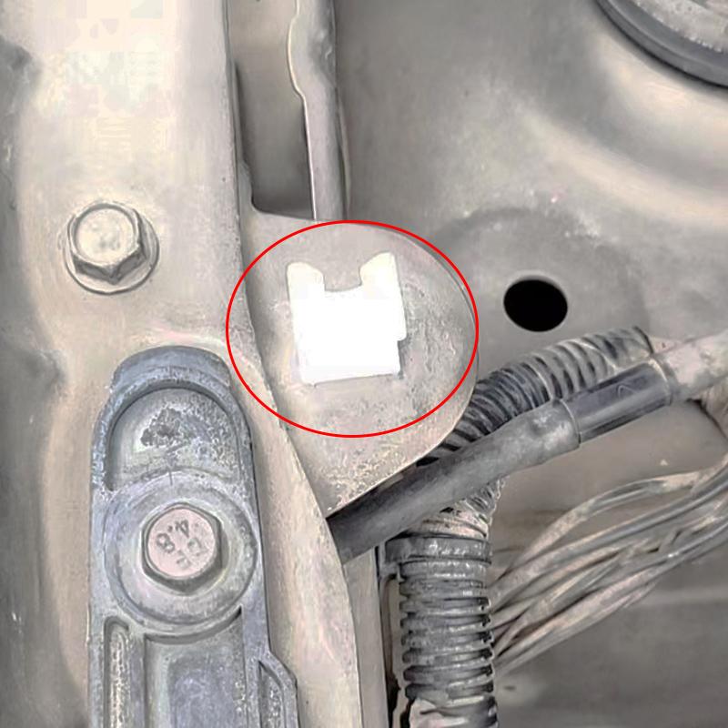 Fastener Bonnet Hood Rod Holder Clips For Nissan Skyline Navara Navara Patril 200sx 300zx 370z Sentra Frontier Pathfinder Xterra Altima Pickup 240sx