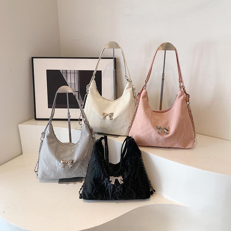 Повседневный мягкий женский рюкзак большой емкости, новый стильный рюкзак, модная вышитая бабочка, простая сумка-тоут на одно плечо