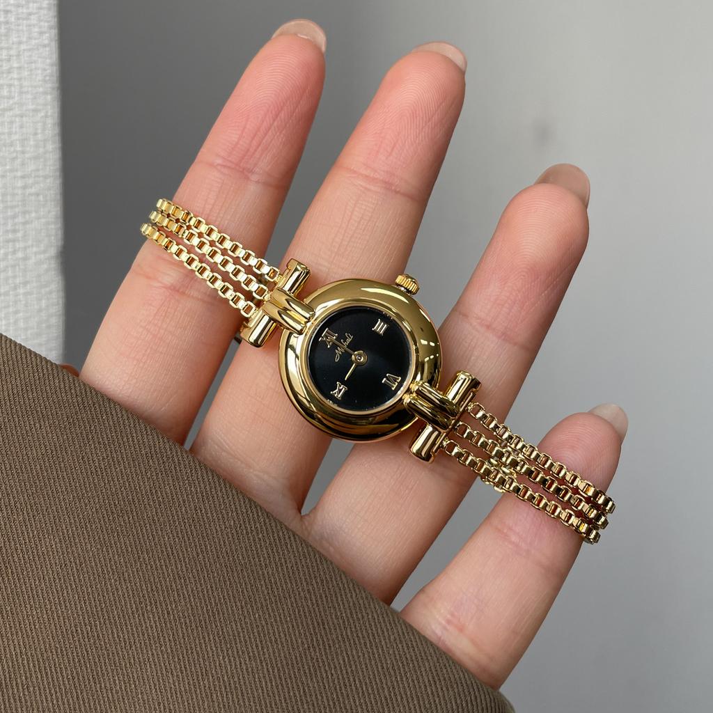 Compact, Exquisite, And Stylish Watch Brand, Trending New Collection, Artistic Women'S Watch, Elegant And Unique Timepiece.