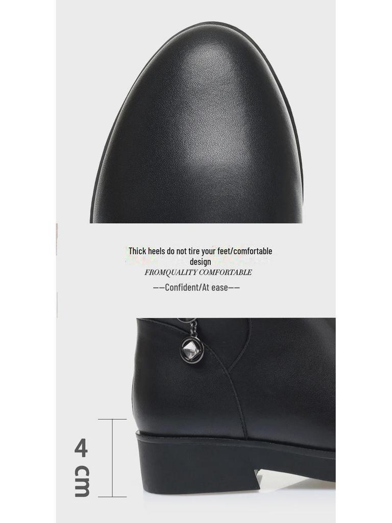 Women's Winter Flat Boots: Thick-Heeled Cowhide with Warm Velvet for Middle-Aged & Elderly