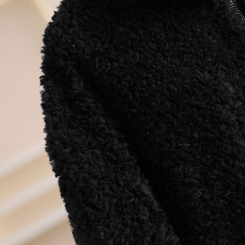 Новая осенне-зимняя утолщенная флисовая бейсбольная куртка женская черная пушистая с чувством уличного дизайна