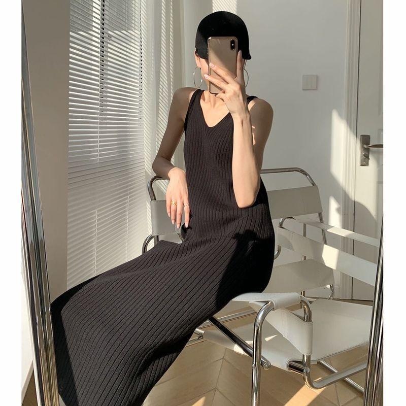 Стильное и шикарное летнее платье - трикотажное облегающее платье на тонких бретельках для женщин