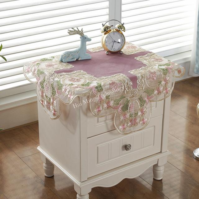 Квадратная скатерть, белый золотой бархат, прикроватная тумбочка, скатерти для обеденного стола, вышитое кружево, домашнее полотенце, чехол для стула, чехол от пыли