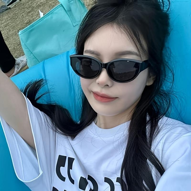 Ladies' Sporty Style Cat Eyes Fashionable Glasses Casual and Formal Fashion Trendy Street Accessories