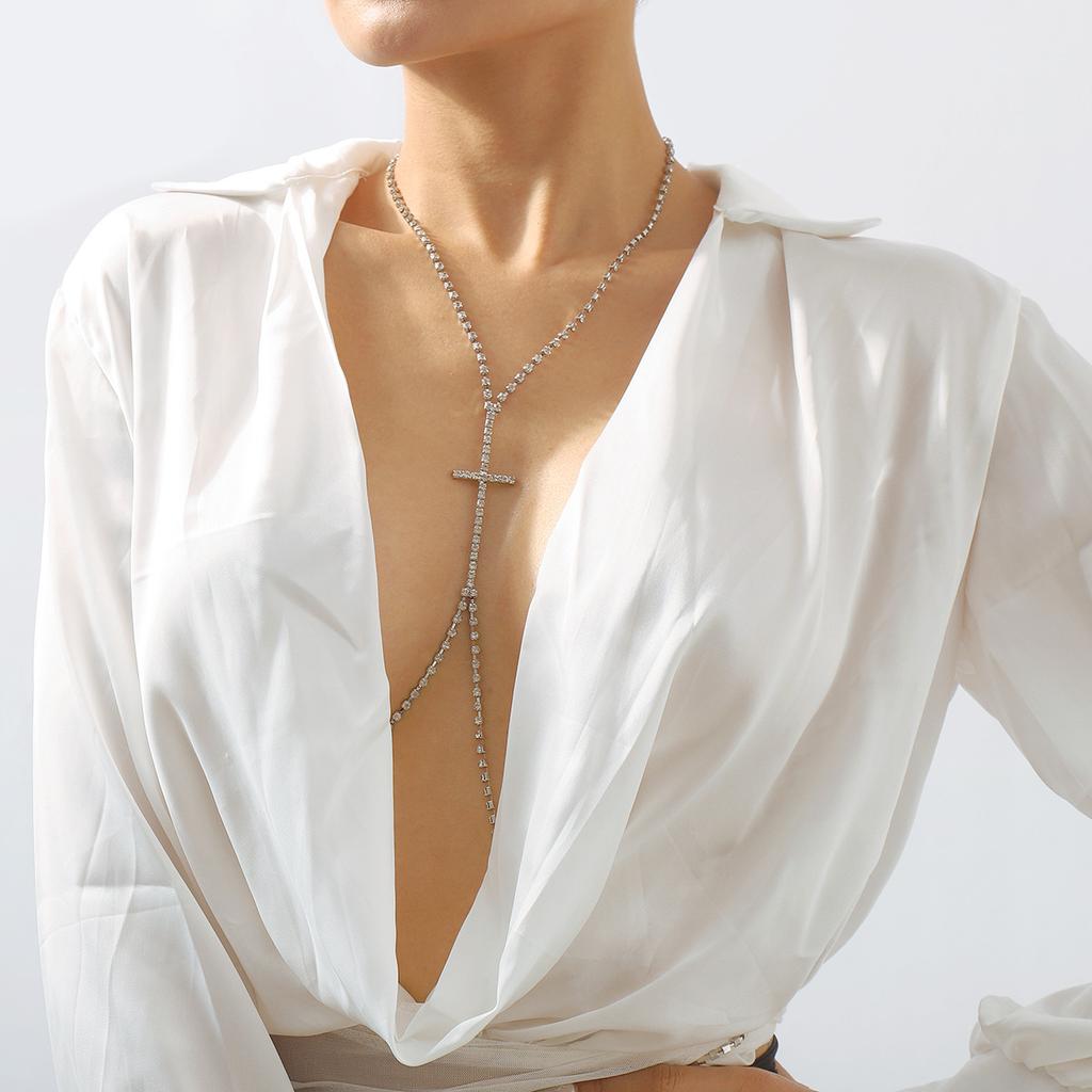 Sexy Halter Neck Body Chain For Women Fashionable Diamond Claw Chain Cross Chest Chain Nightclub Street Shooting Accessories
