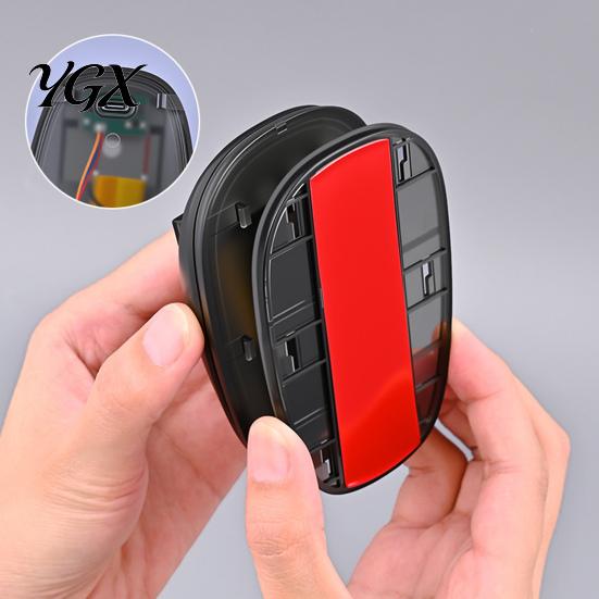 Vehicle Safety Light Solar Roof Strobe with Remote Control Waterproof Wireless LED Warning Smart Sensor for Trucks Cars Motorcycles Operated
