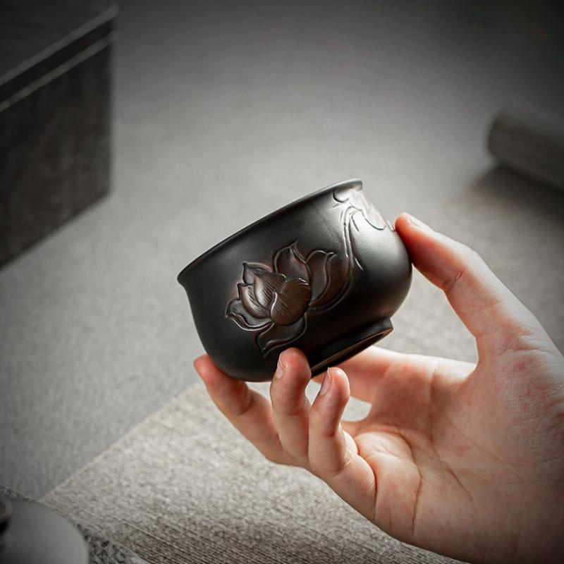 Чайная чашка из фиолетовой глины Lotus Zen - Чашка для чайной церемонии Кунг-фу ручной работы, Китайская ремесленная чайная посуда, Подарок для коллекционеров