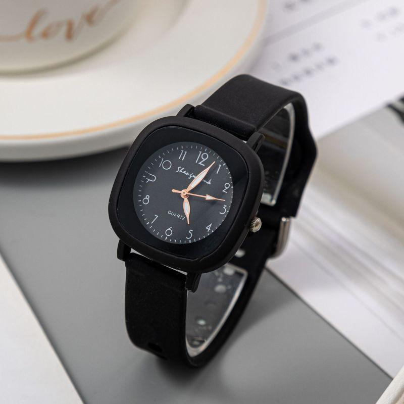 Original Design Square Women's Quartz Watches Fashion Students Clock Cute Girl's Clock Best Gifts for Ladies