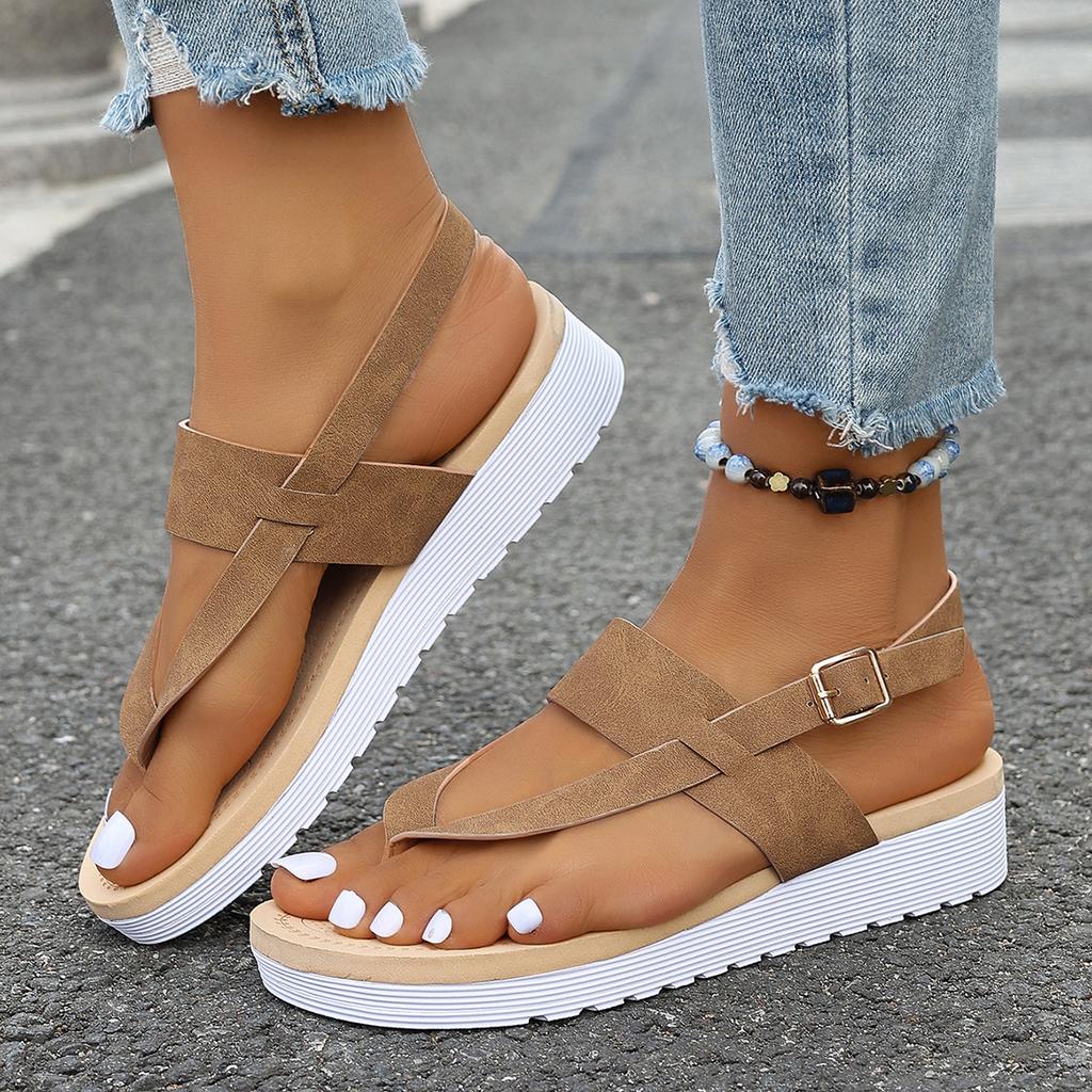Fashion Summer Women Sandals 2025 New Large Size Flat Bottom Sandals Fashion Thick Heel Comfortable Rubber Sole Platform Women Shoes