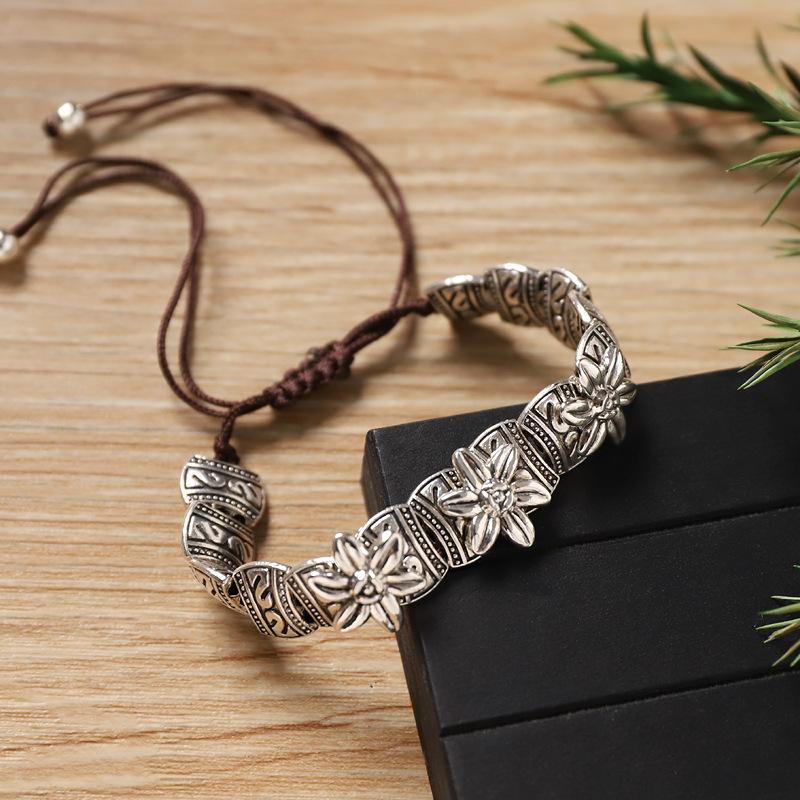 Handwoven Bracelet Retro Silver Copper Coin Small Fish Bracelet Niche Hand Rope Accessories Women