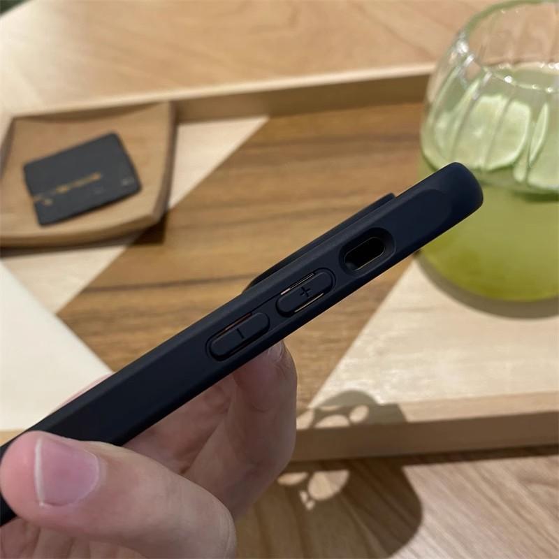 Applicable To IPhone16ProMax Matte Phone Case Apple 14 Magnetic Charging Full-package Lens Skin Feeling Protective Case