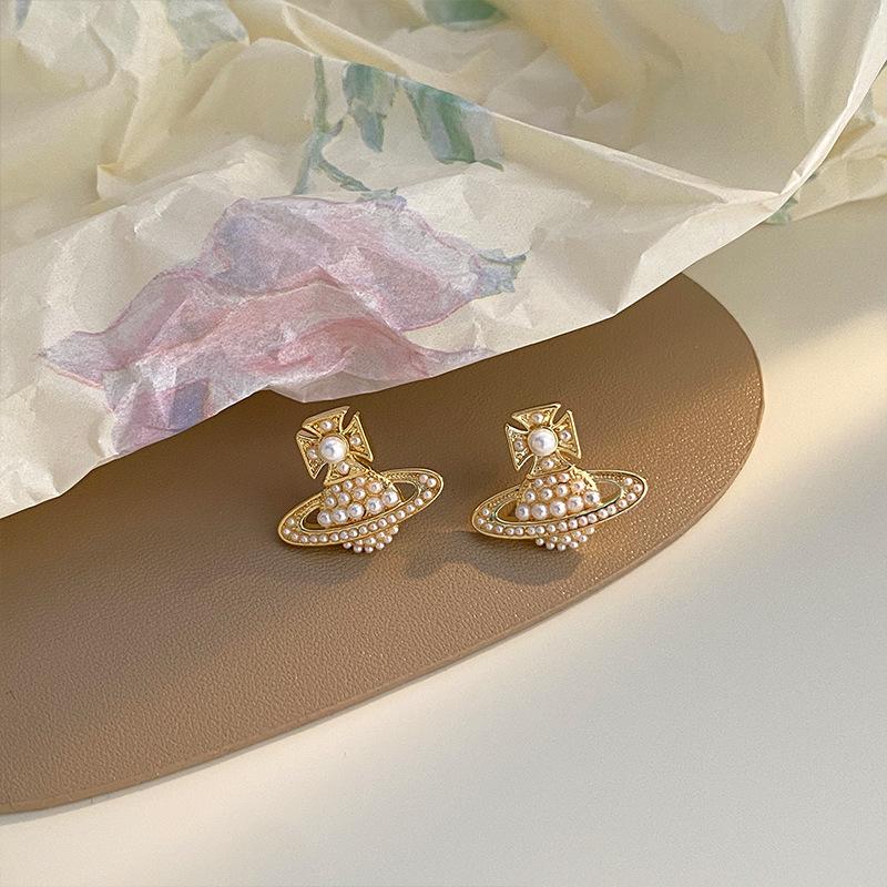 Серьги с жемчугом «Крест Сатурна» из золота с гальваническим покрытием — изысканный дизайн класса люкс, вдохновленный вдовствующей императрицей Цыси