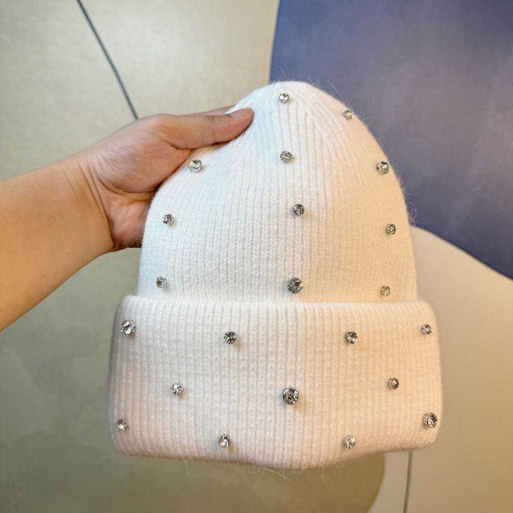 Шапка Зимняя Женская Новая Корейский Стиль Модная и Элегантная Вязаная Шапка со Стразами Уличный Стиль Кроличий Мех Теплая Шерстяная Шапка