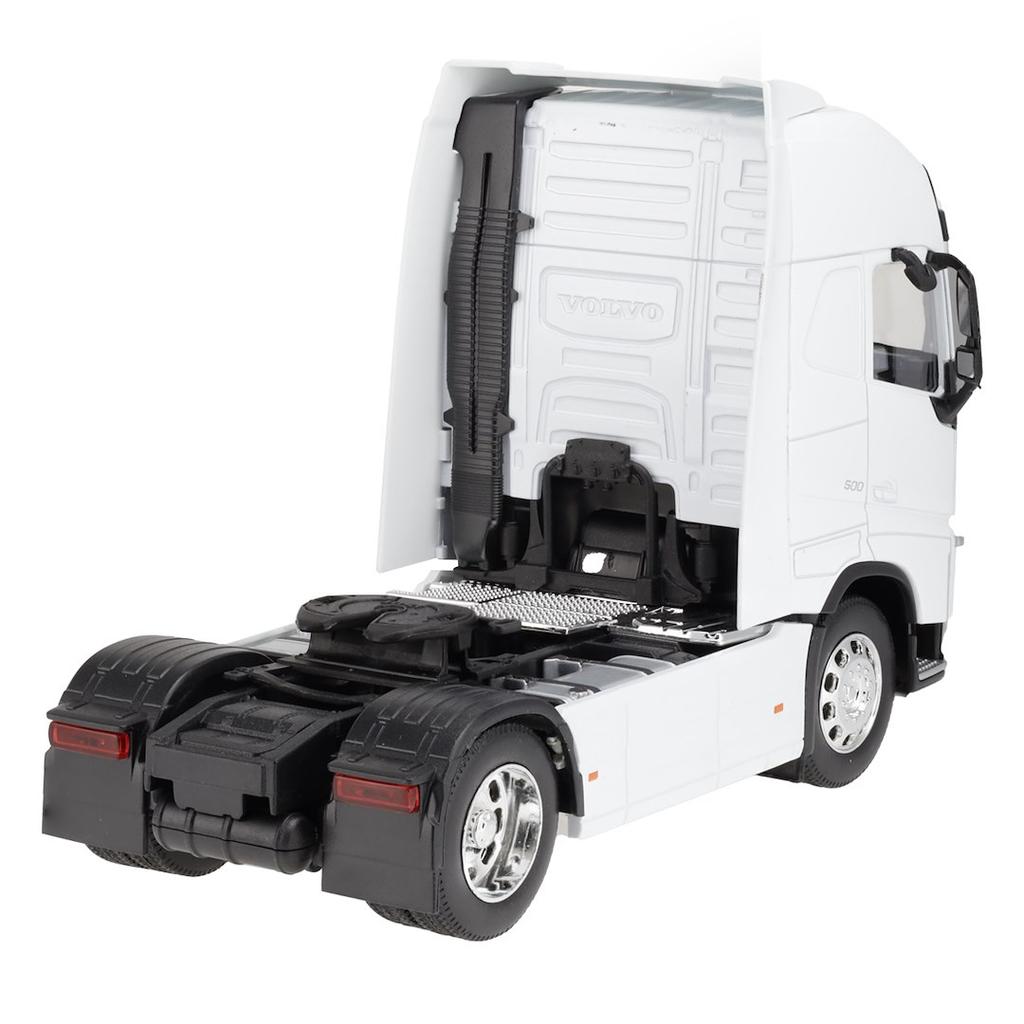 Model 1:32, VOLVO FH, ciągnik dwuosiowy, biały