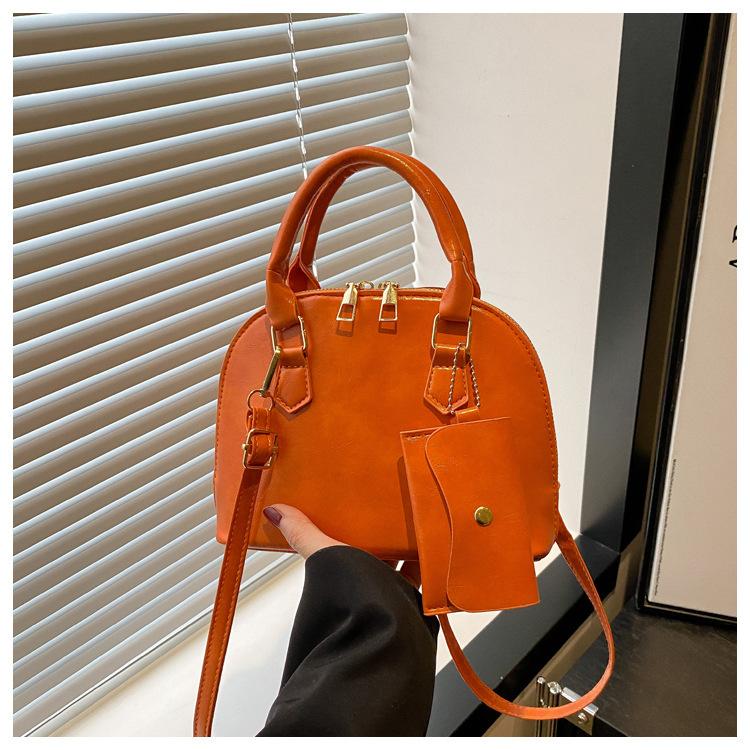 Модная ретро универсальная сумка-ракушка 2025 новые сумки летний тренд универсальная сумка через плечо простая сумка-мессенджер женская сумка сумка