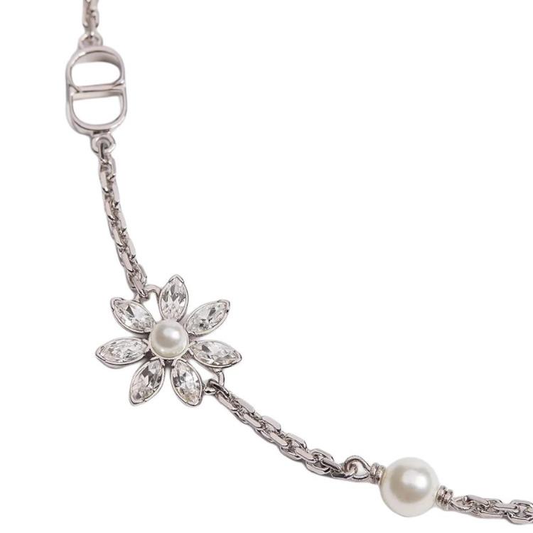 Dior Exquisite Dazzling Design Crystal Bracelet Women Bracelet Silver B3431WOMCY_D001