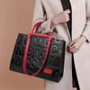 New High-capacity Contrasting Letter Printed Women's Handbag with High-quality Cowhide Mother's Bag