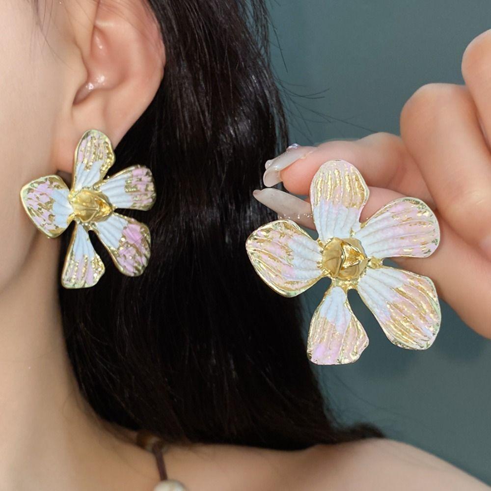 Exquisite Oil Drop Flower Ear Studs Baroque Korean Style Earrings Enamel Flower Earrings Girls