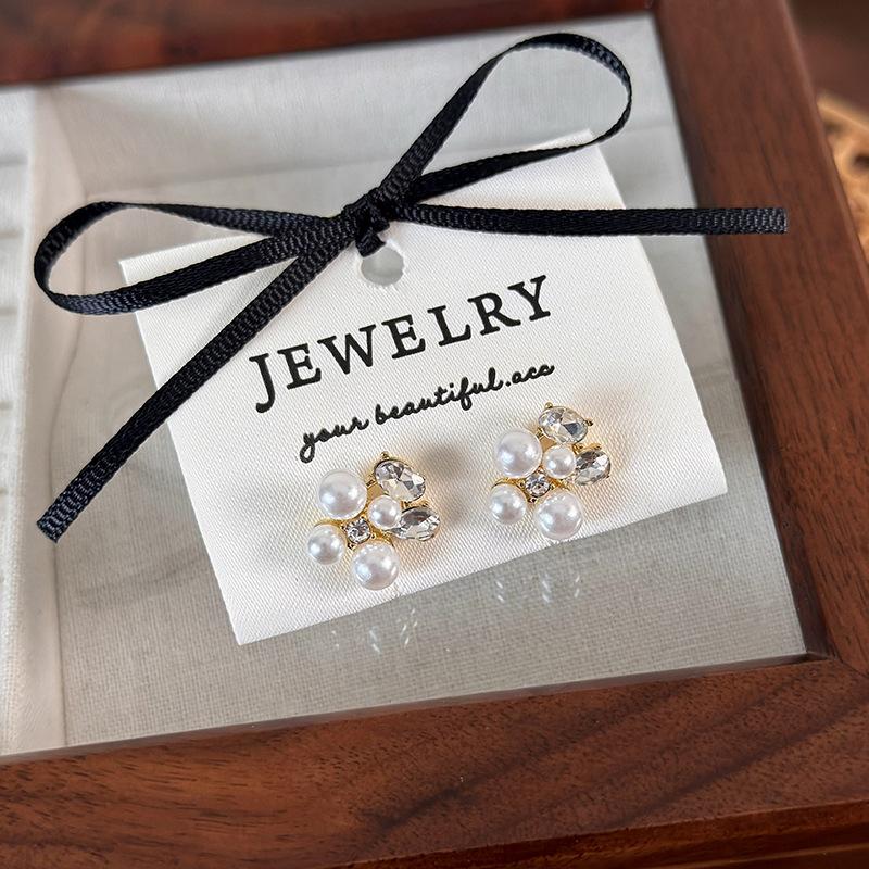 Темпераментные женские новые серьги-гвоздики со стразами и цветком, маленькие роскошные серьги с высоким чувством для девочек