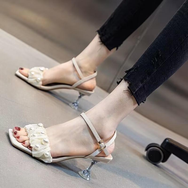 Модные летние новые туфли на высоком каблуке с квадратной головкой, женские туфли с сетчатым жемчугом и тонким каблуком, женские туфли с линией с сандалиями