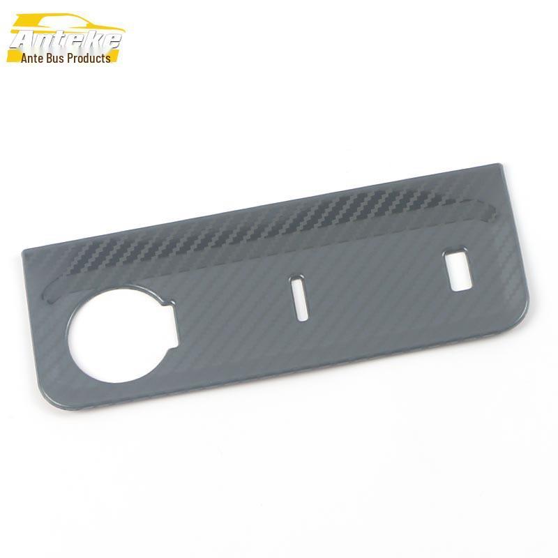 Декоративная наклейка с пайетками на USB-интерфейс и порт для зарядки центральной консоли для моделей 22 CS55PLUS