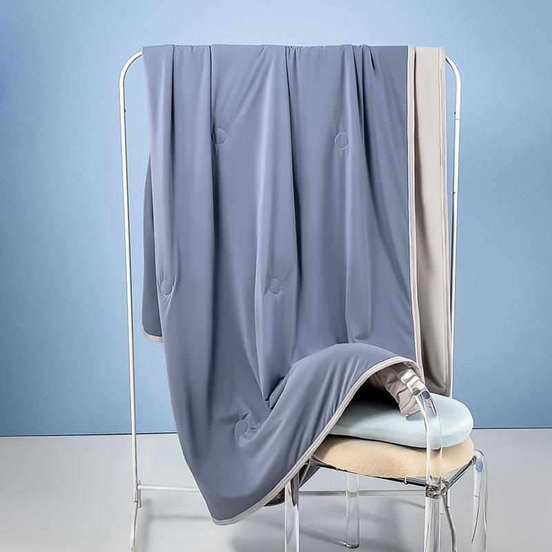 Мягкое и удобное летнее одеяло Прохладный кондиционер Прохладное мороженое Прохладный шелк Машинная стирка Летнее одеяло